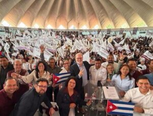 Thousands of Mexicans Reafirm Solidarity with Cuba | Resumen ...